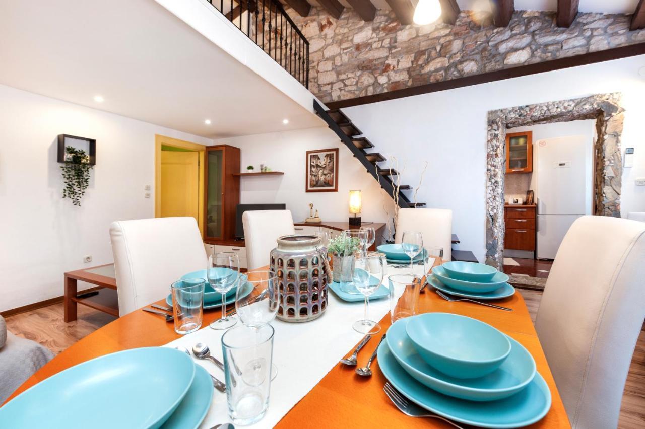 Ap Downtown Apartment Rovinj Bagian luar foto