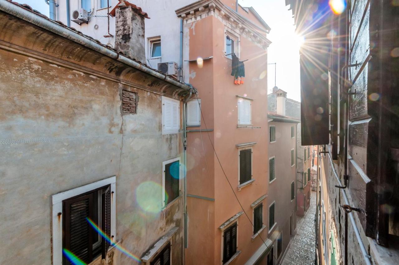 Ap Downtown Apartment Rovinj Bagian luar foto
