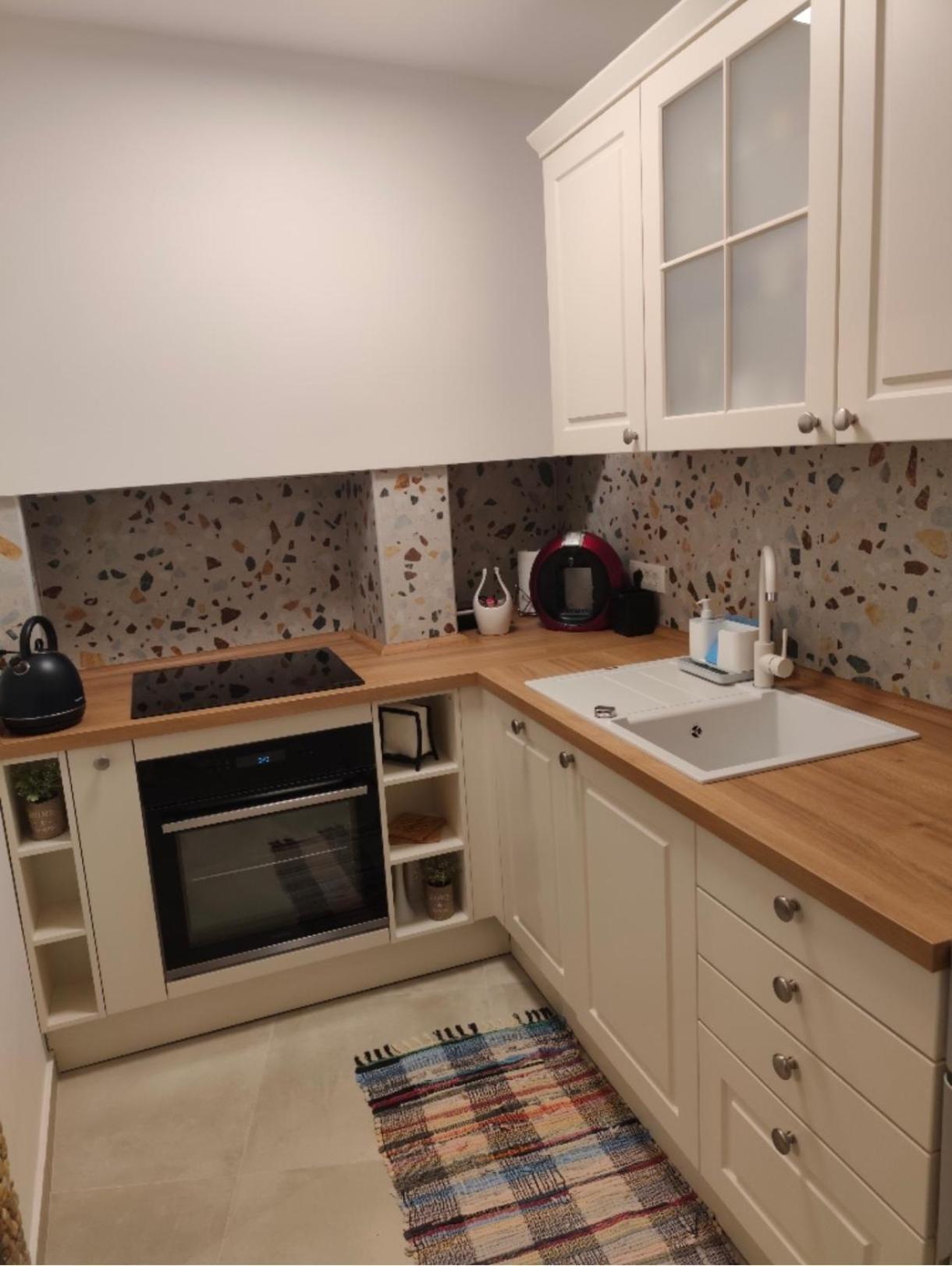 Ap Downtown Apartment Rovinj Bagian luar foto