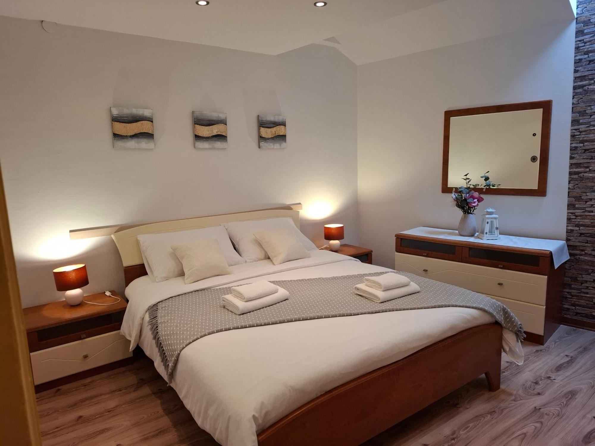 Ap Downtown Apartment Rovinj Bagian luar foto